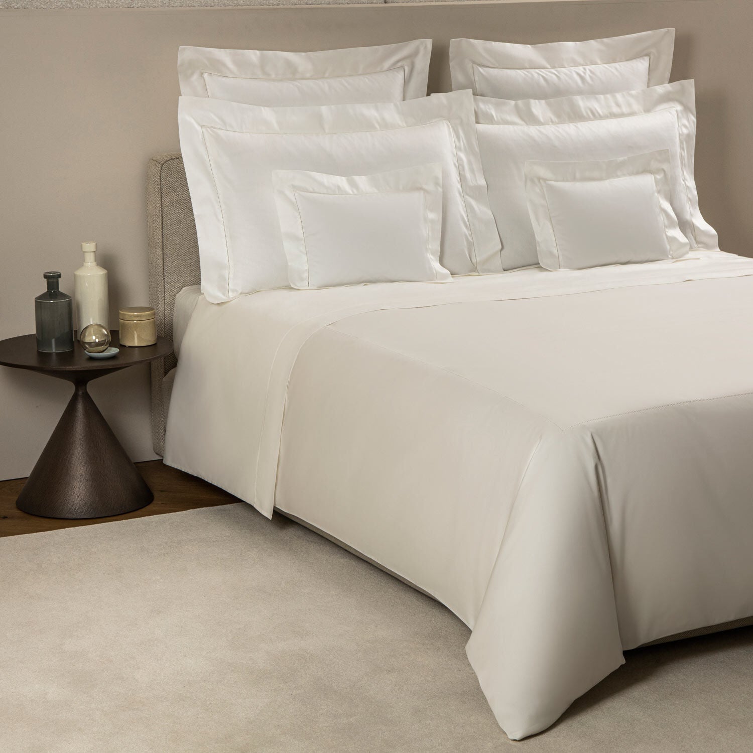 Single Ajour Pillowcase Sham