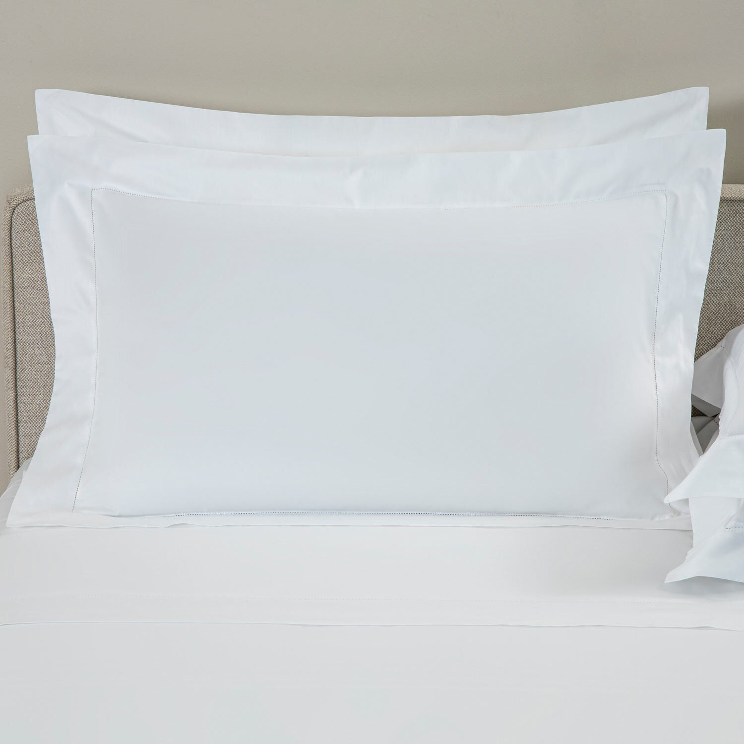 Single Ajour Pillowcase Sham
