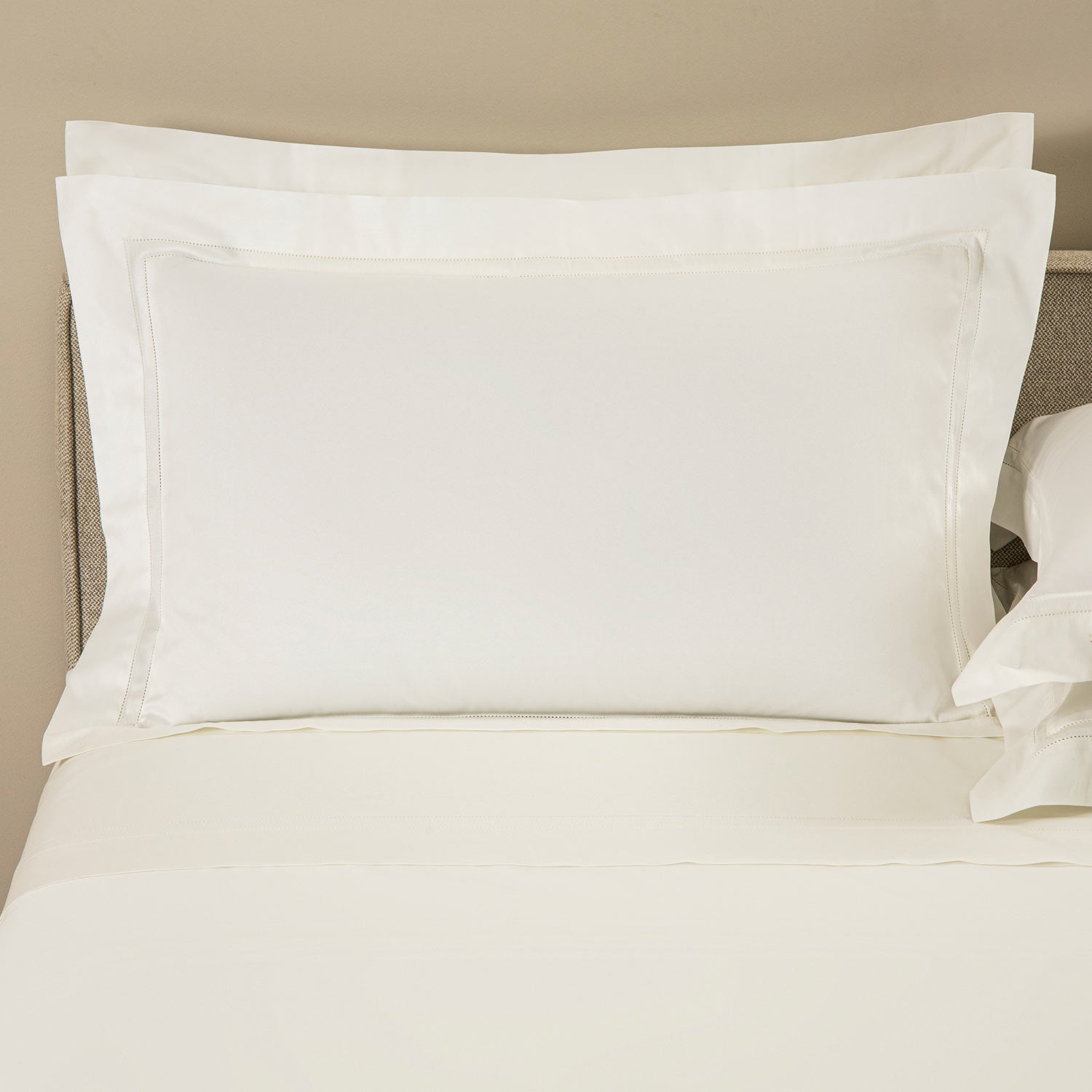 Doppio Ajour Pillowcase Sham