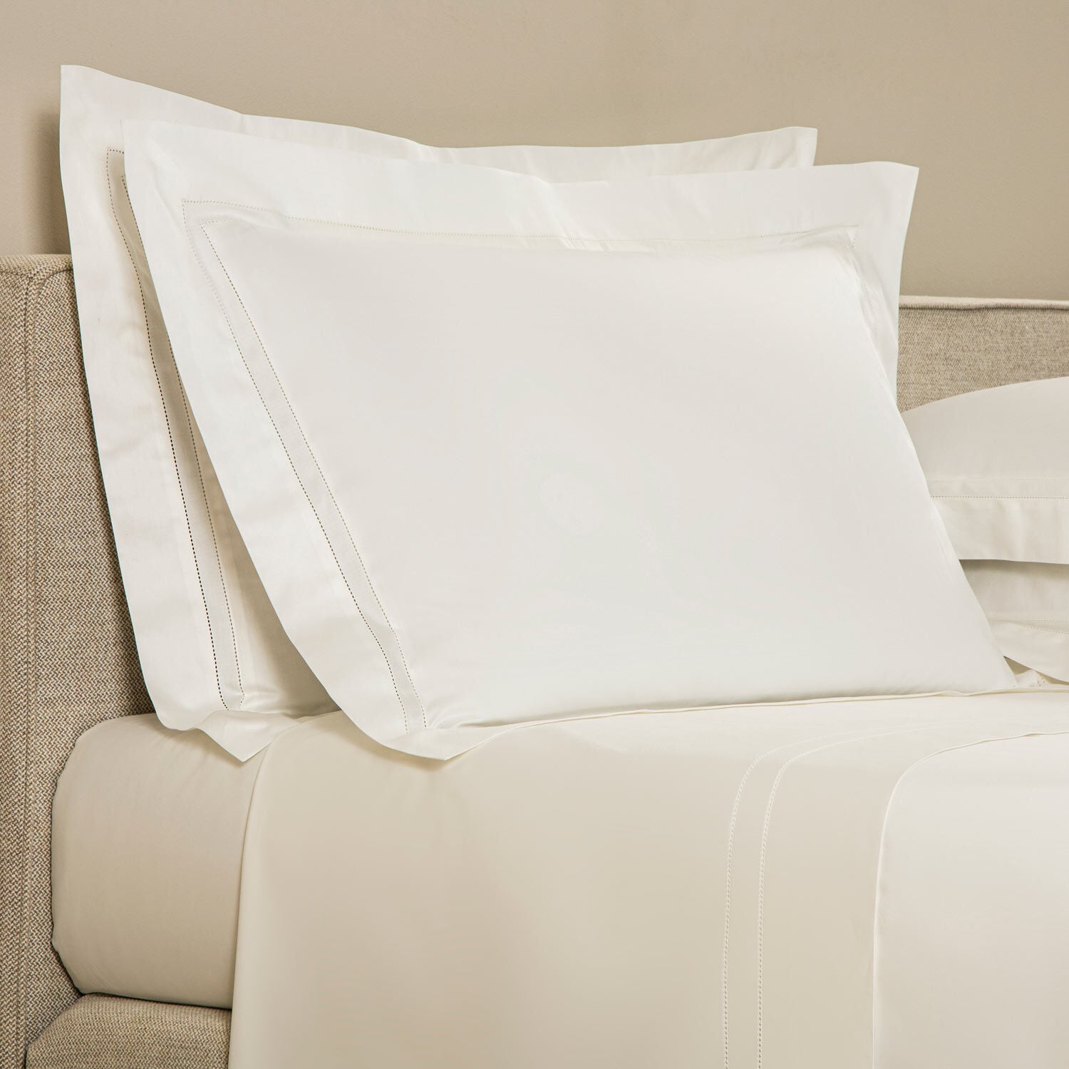 Doppio Ajour Pillowcase Sham