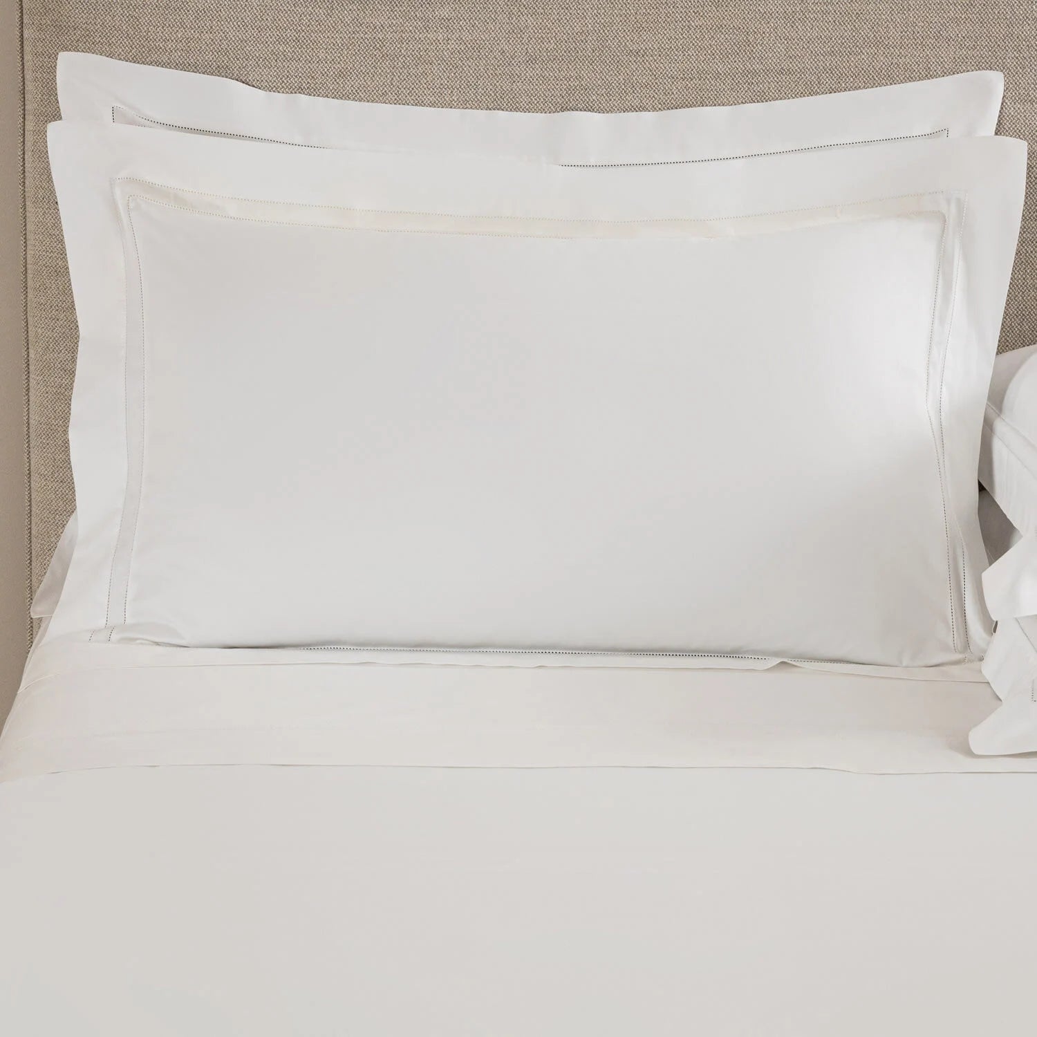 Doppio Ajour Pillowcase Sham