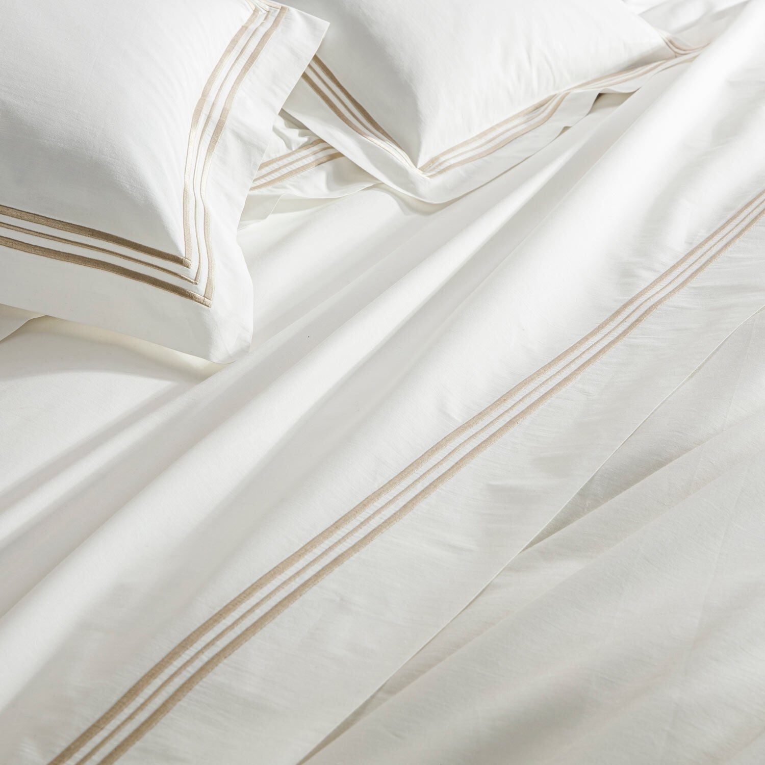 Triplo Bourdon Pillowcase Sham