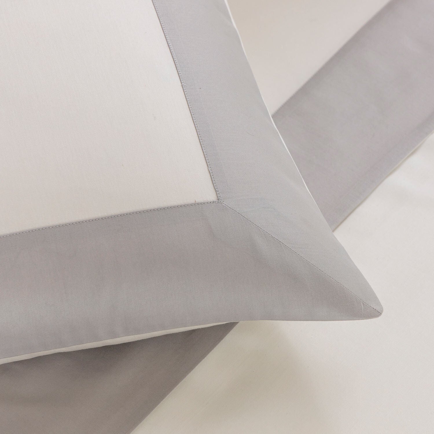 Bold Pillowcase